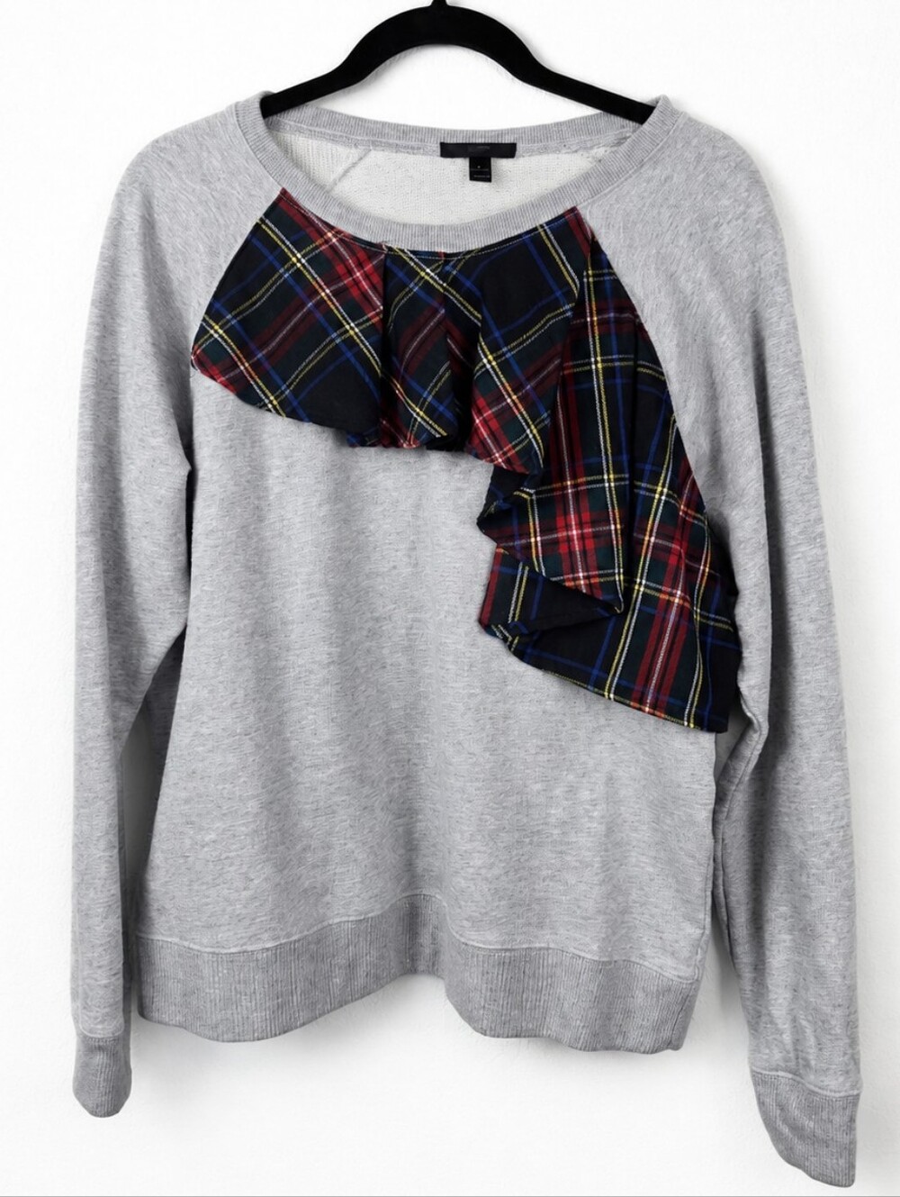 J.Crew Plaid Ruffle Sweatshirt Large Gray Cotton Tartan Preppy Holiday Top L